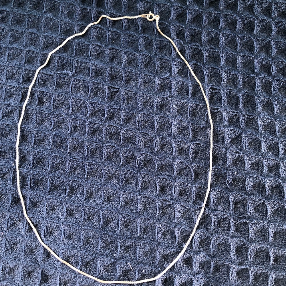 Ladies 18 inch sterling silver chain